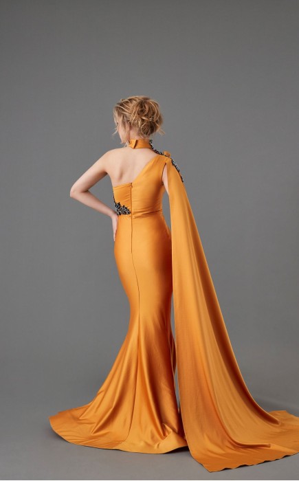 In Couture 5081 Dress