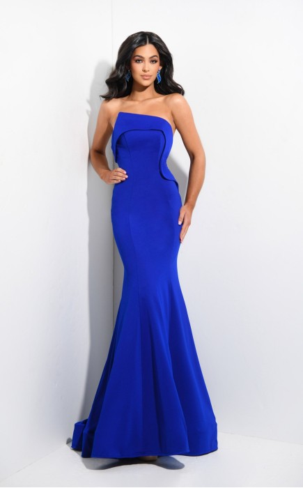 Jasz Couture 7300 Dress