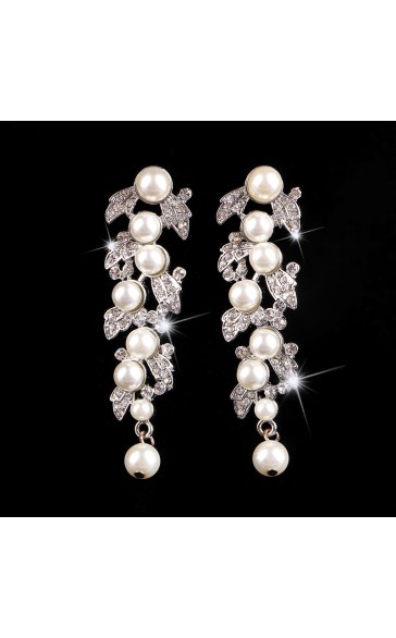 Ladies' Beautiful Alloy With Irregular Cubic Zirconia Earrings