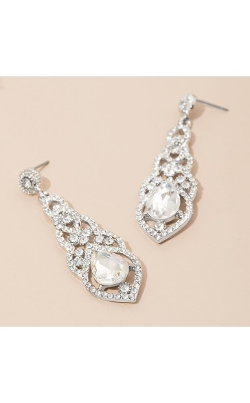 Ladies' Romantic Alloy With Irregular Rhinestone Earrings