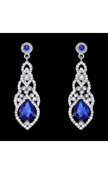 Ladies' Romantic Alloy With Irregular Rhinestone Earrings