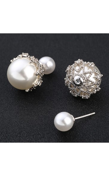 Ladies' Exquisite Alloy With Irregular Rhinestone Earrings