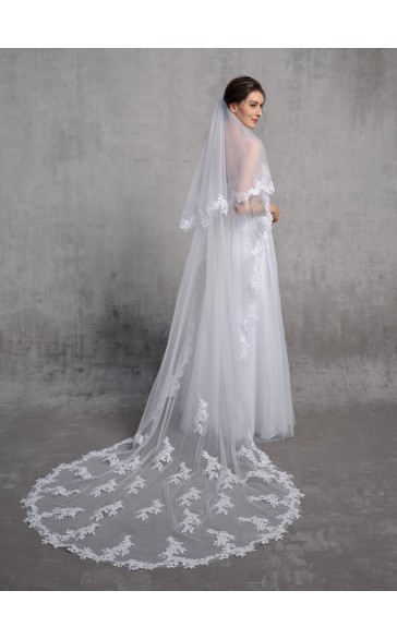 Two-tier Lace Applique Edge Chapel Bridal Veils With Lace