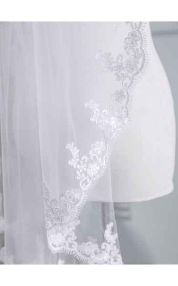 One-tier Lace Applique Edge Elbow Bridal Veils With Lace