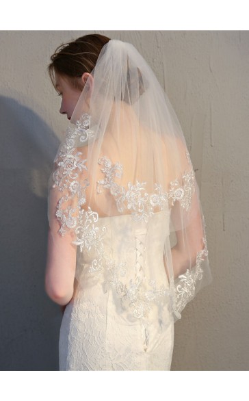 Two-tier Lace Applique Edge Elbow Bridal Veils