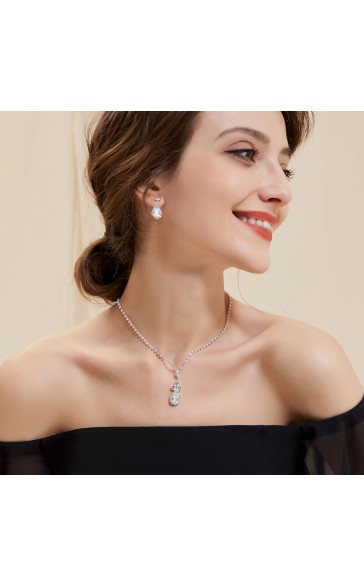 Ladies' Elegant Alloy With Irregular Rhinestone Jewelry Sets