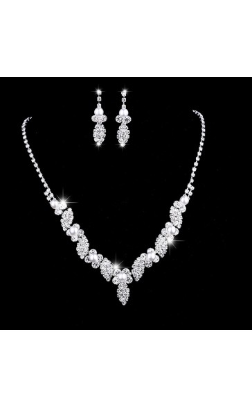 Ladies' Charming Alloy With Irregular Rhinestone Jewelry Sets