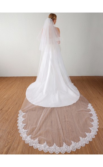 Two-tier Lace Applique Edge Cathedral Bridal Veils With Lace