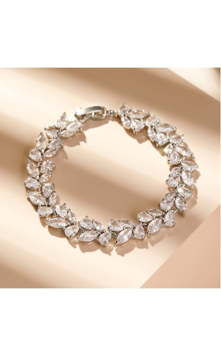 Ladies' Leaves Shaped Alloy With Irregular Cubic Zirconia Bracelets