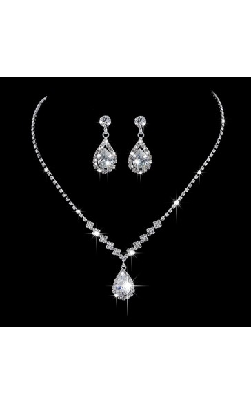 Ladies' Shining Alloy With Irregular Cubic Zirconia Jewelry Sets