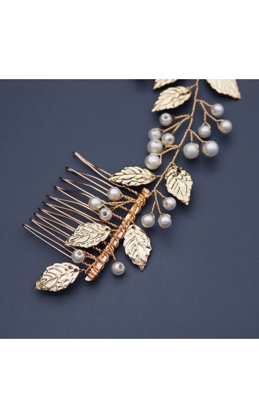 Combs & Barrettes/Headpiece Beautiful With Venetian Pearl (Sold in single piece)