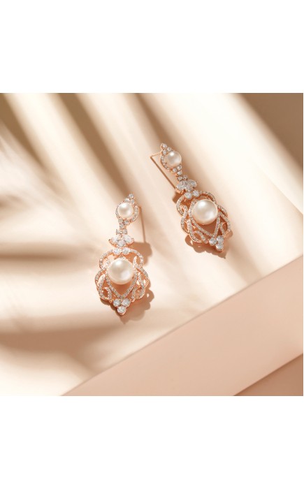 Elegant Alloy With Irregular Pearl Earrings