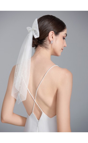 One-tier Cut Edge Elbow Bridal Veils With Lace