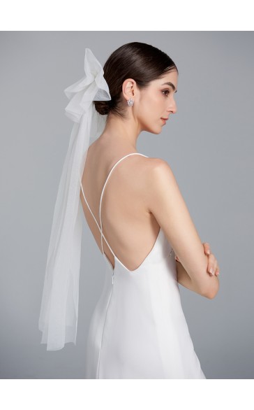 One-tier Cut Edge Elbow Bridal Veils With Lace