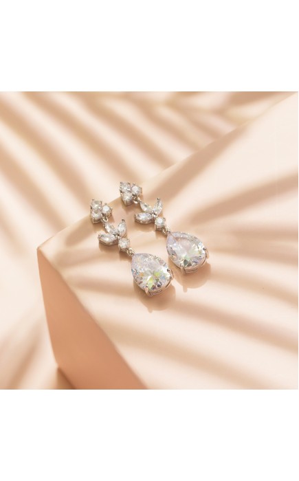 Ladies' Beautiful Alloy With Irregular Cubic Zirconia Earrings