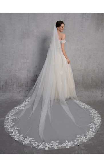 One-tier Cut Edge Cathedral Bridal Veils With Lace