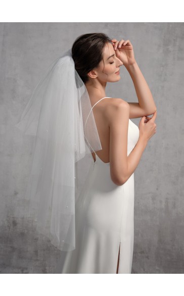 Four-tier Cut Edge Elbow Bridal Veils With Lace