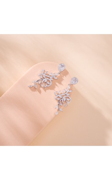 Ladies' Fashionable Alloy With Irregular Cubic Zirconia Earrings