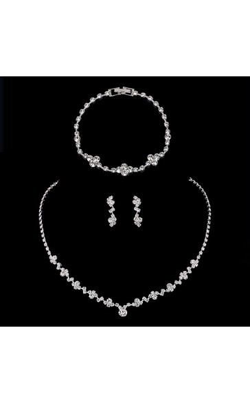 Ladies'/Couples' Elegant/Fashionable/Classic Alloy With Irregular Cubic Zirconia Jewelry Sets For Her