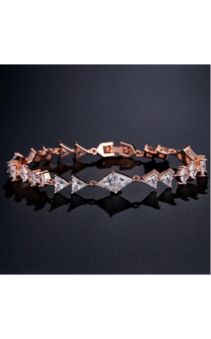 Elegant/Beautiful/Classic Alloy With Irregular Cubic Zirconia Bracelets