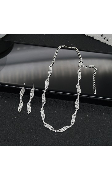 Elegant/Beautiful/Classic/Pretty Alloy With Round Rhinestone Jewelry Sets