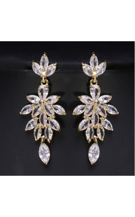 Ladies' Elegant/Beautiful/Classic/Pretty/Attractive Alloy With Oval Rhinestone Earrings