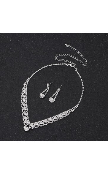 Ladies' Elegant/Beautiful/Classic/Pretty/Attractive Alloy With Irregular Rhinestone Jewelry Sets