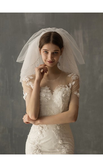 Five-tier Cut Edge Shoulder Veils With Rhinestones