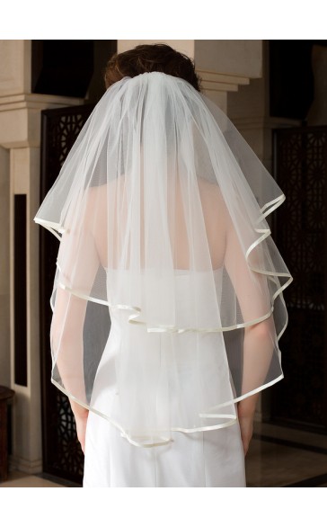 One-tier Satin Edge Waltz Bridal Veils With Ribbon/Faux Pearl