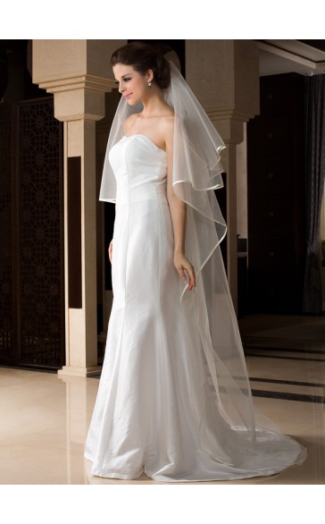 One-tier Satin Edge Chapel Bridal Veils With Ribbon