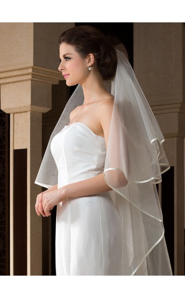 One-tier Satin Edge Chapel Bridal Veils With Ribbon