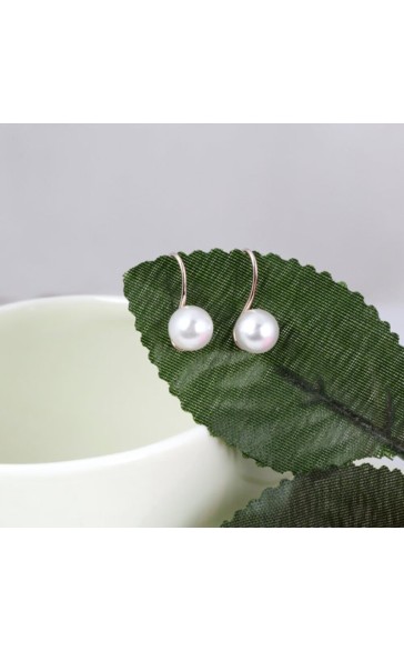 Ladies' Charming Alloy/Pearl&Imitation pearl With Round Pearl Earrings