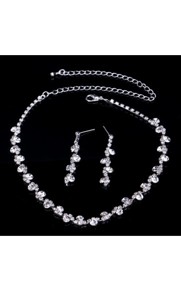 Ladies' Flower Shaped Alloy With Irregular Cubic Zirconia Jewelry Sets