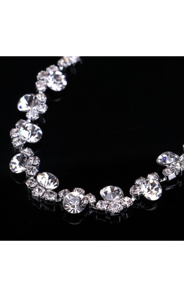 Ladies' Flower Shaped Alloy With Irregular Cubic Zirconia Jewelry Sets