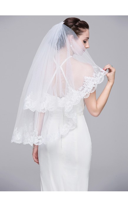 Two-tier Lace Applique Edge Elbow Bridal Veils With Lace