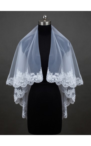 Two-tier Lace Applique Edge Elbow Bridal Veils With Lace